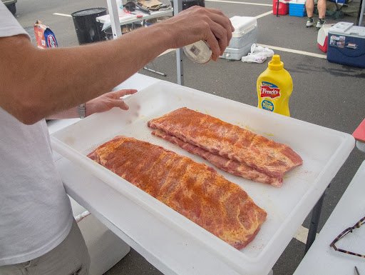 Gregg prepared the pork ribs with mustard and a dry rub of spices. At home, the teams usually put the rub on the night before, but KCBS rules don’t allow for rubs, injections, or marinades before inspection.