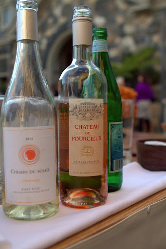 The delicious fine wines were donated by Snow Hill Farm. http://www.snowhillorganicfarm.com