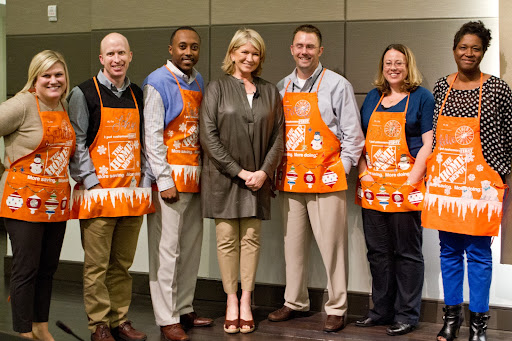 Here I am posing with the Home Depot Holiday Merchant Team. Their aprons are decorated to resemble the Martha Stewart Holiday Collection. These aprons were designed by the MSLO holiday crafts team.