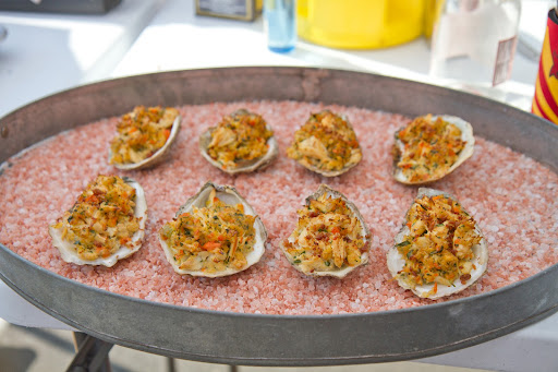 The smoked oysters were presented on a bed of coral-colored sea salt for contrast. Chef’s Choice and Dessert categories don’t have the same Styrofoam box requirements as ribs and chicken.