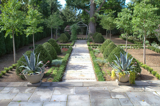 This is what the garden looks like today - an exciting work in progress. I think this will eventually be a lovely spot for entertaining.