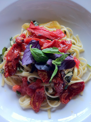 Best veggie lunch ever – linguini with tomato confit, fresh tomatoes basil, and herbs!