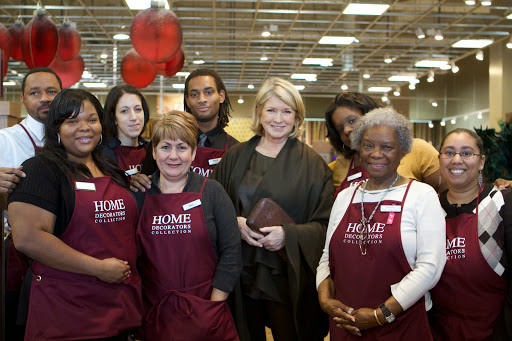 Before lunch, I stopped in Home Decorators Collection, a division of The Home Depot, located right next door! Here I am with the very friendly and helpful staff - Mark Hicks, Pamela Carrington, Melissa Solamone, Alina Ruiz, Erick Graves, Jaleesa McEachin, Nora Brown and Jenny Nirmala http://www.homedecorators.com/Shop_By_Style/Martha_Stewart_Living/