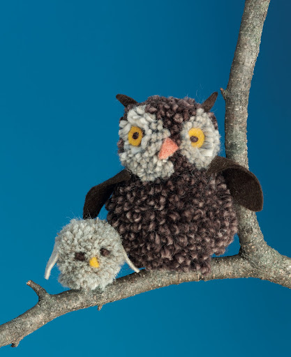 Pom-Pom Owls: These owls are put together with a useful little tool called a pom-pom maker, available at crafts stores or online. In the book, you will also find pom-pom bunnies and bumblebees.