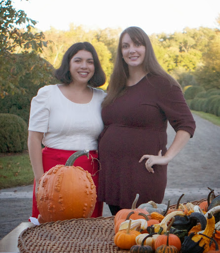 Candace traveled here from Boise, and brought her friend Lily Darais, from Salt Lake City. The two of them explored the farm, got involved with the party preparations, and attended the party that evening.