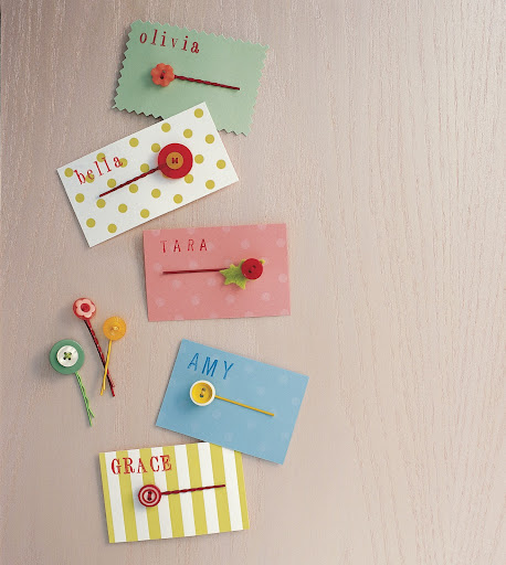 Button Bobby Pins: Collect colorful buttons in a variety of shapes and sizes, then match them with coordinating bobby pins. To gift this project, simply stamp a friend’s name on a piece of card stock, cut a slit, and insert the bobby pin.
