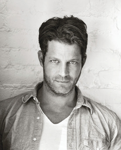 Conquer your fear of heights and feel the freedom of flight at Trapeze School New York with 3 of your friends and Nate Berkus, interior designer, author, TV host and television personality!