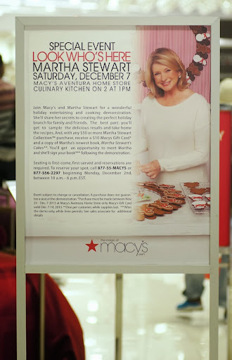 When we arrived at the Macy's Aventura store, we saw many signs advertising the cooking demonstration throughout the store.