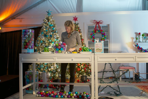 While I was touring the store, Special Projects Producer Judy Morris, prepped and styled the stage for the workshop, which was located in a huge tent in the parking lot. The tent was erected specifically for our holiday workshop event.
