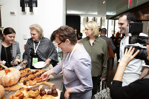 I greeted baker Dominque Ansel, as guests eagerly sampled his infamous Cronuts, which are a croissant-doughnut hybrid. http://dominiqueansel.com/