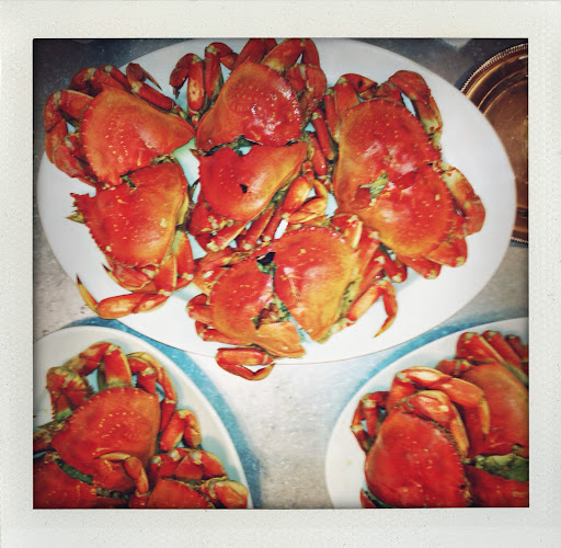 Lunch on Friday was my favorite Dungeness crabs, sent from Indianola, Washington - half a crab per person - perfect!