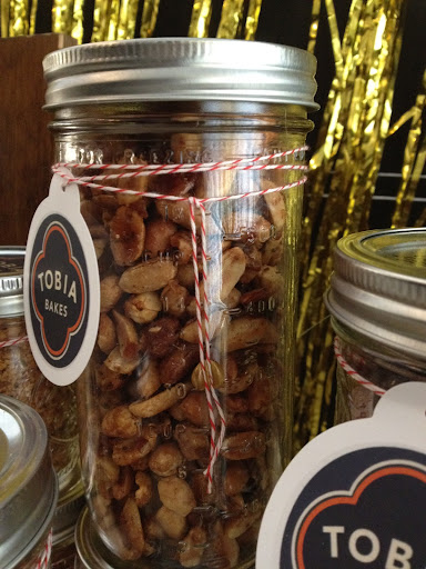 Maple bacon peanuts