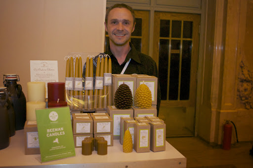 Brian Howell of Beeman Candles was Audience Choice winner of last year's American Made Awards! He had a great selection. http://www.beemancandles.com/
