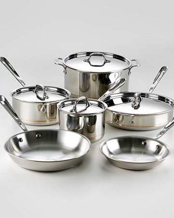 The All-Clad 10-Piece Copper Core Set combines the benefits of copper heat conduction with the cleanability of stainless steel.
Learn More: all-clad.com