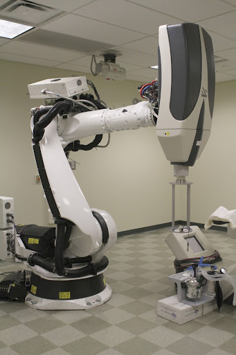 This is one of the very few veterinary facilities in the world that utilizes the CyberKnife®. This system uses a high-tech, image-guided and computerized robotic control system to deliver radiation with unprecedented sub-millimeter accuracy with fewer treatments and side effects for your pet.