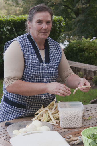 Back at the Manoir de la Malartrie - one of the staff shelled cranberry beans for dinner.